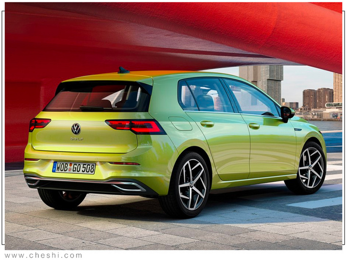 高尔夫8和探岳,想换车不知道换什么