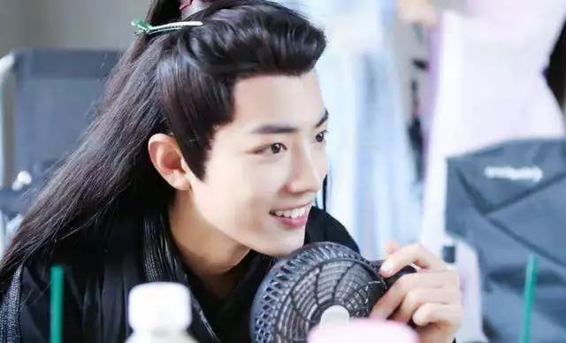 不用打磨牙齿的快速美白方法,不用洗牙能把牙垢黄牙变白的方法