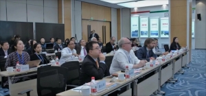 跟着习*平近**总书记脚步，境外媒体团黄河水电行：清洁能源占比达93%的公司是怎么炼成的