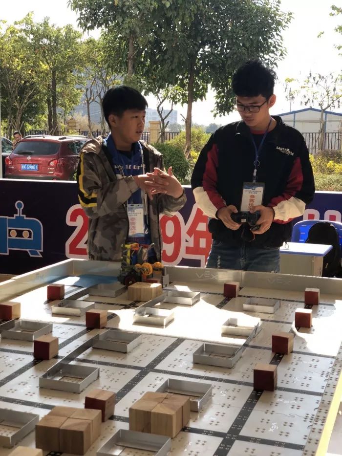 最强大脑南宁初中生选手,玉林免费培训超强大脑是真是假