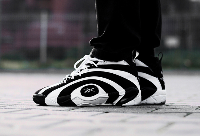 奥尼尔各代战靴,奥尼尔穿过的球鞋年轮