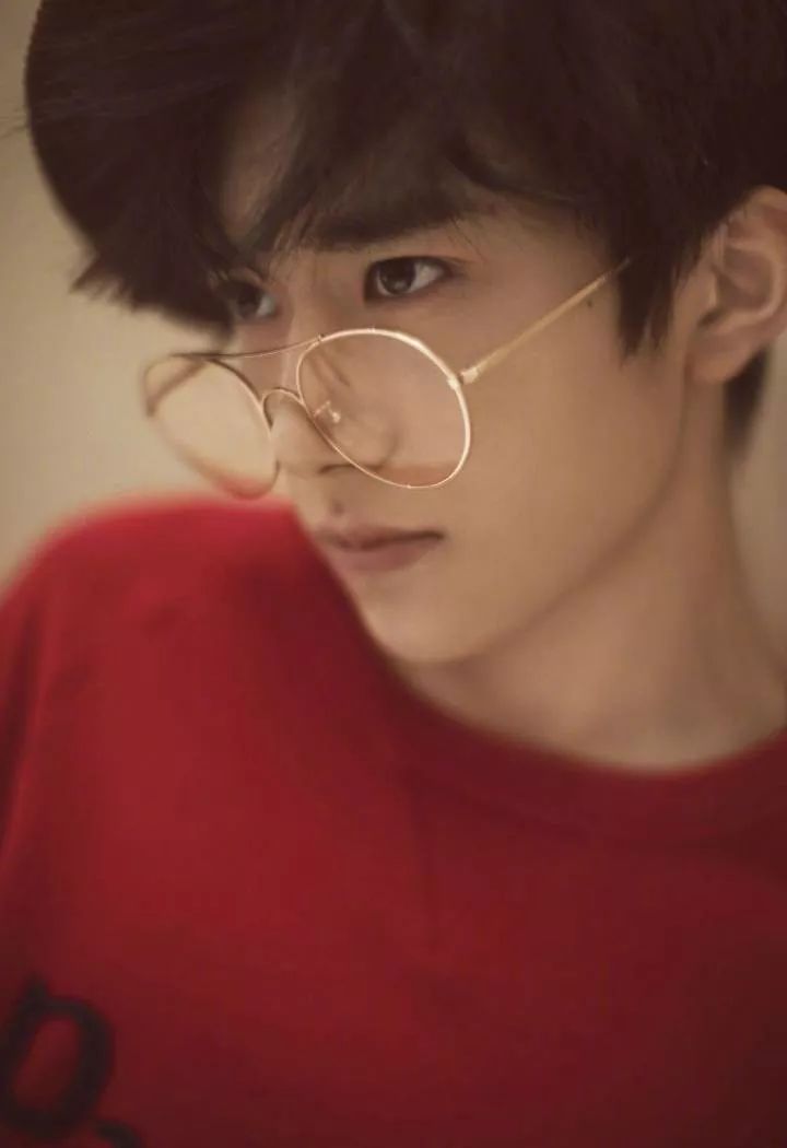 爱王俊凯易烊千玺王源,为什么大家都喜欢易烊千玺