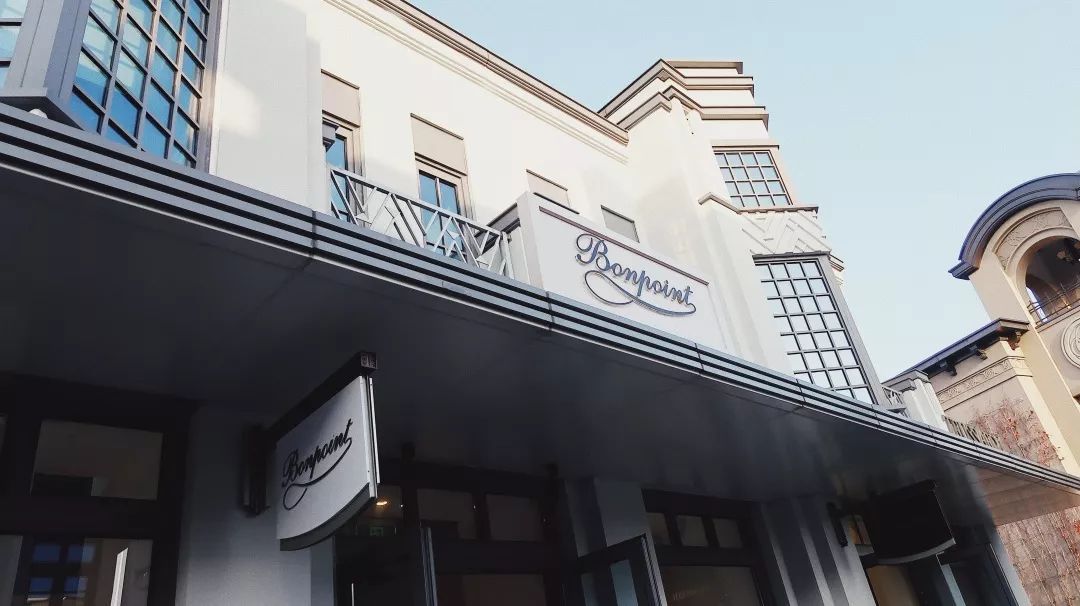 逛OUTLETS有多疗愈|我后悔现在才知道...