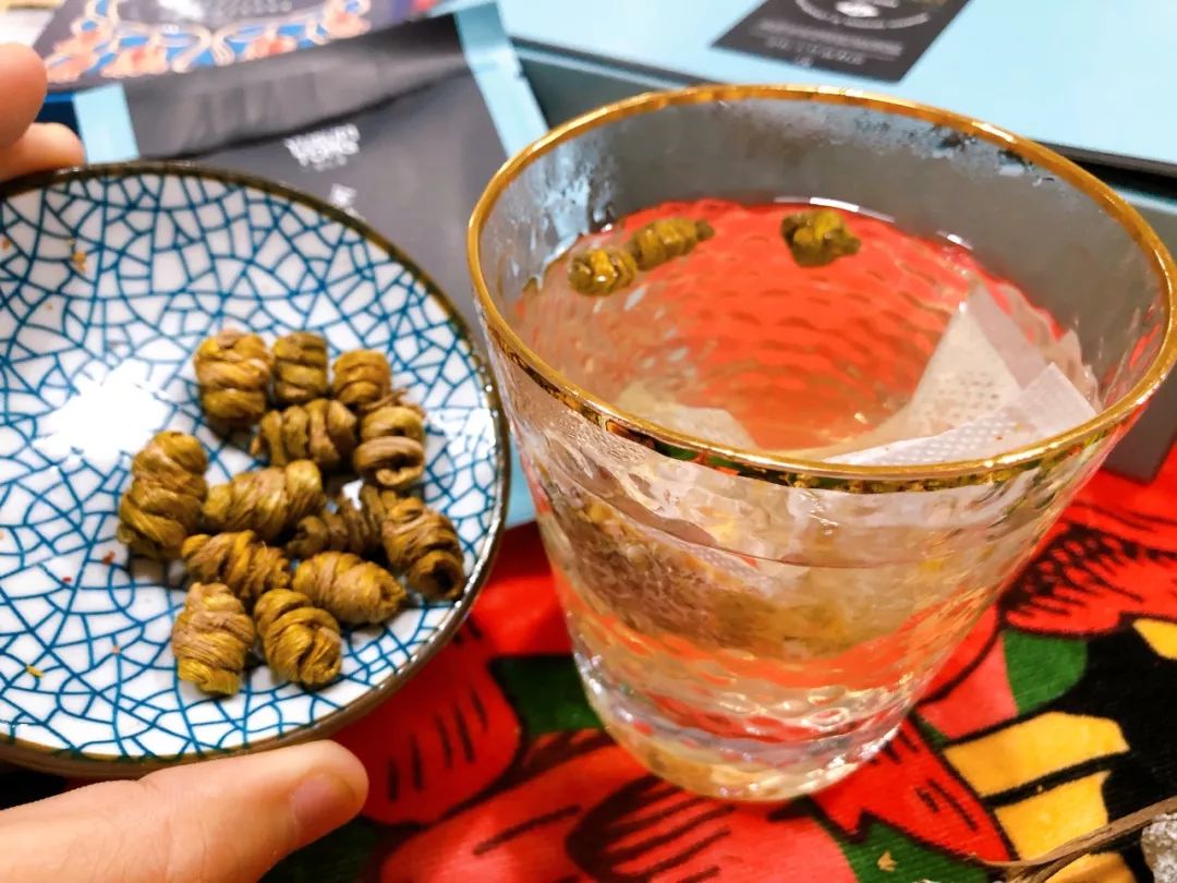 流量小花综艺首谈婚恋观,拼命奋斗竟是为攒嫁妆钱?