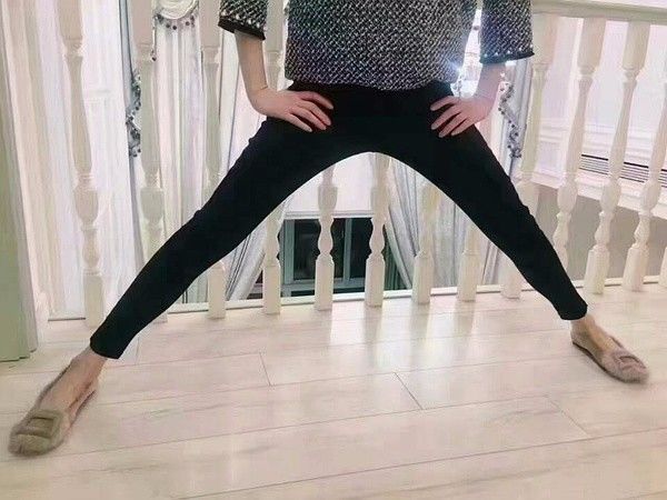 穿衣小技巧冬天这样穿很显腿长,冬天光腿神器穿搭