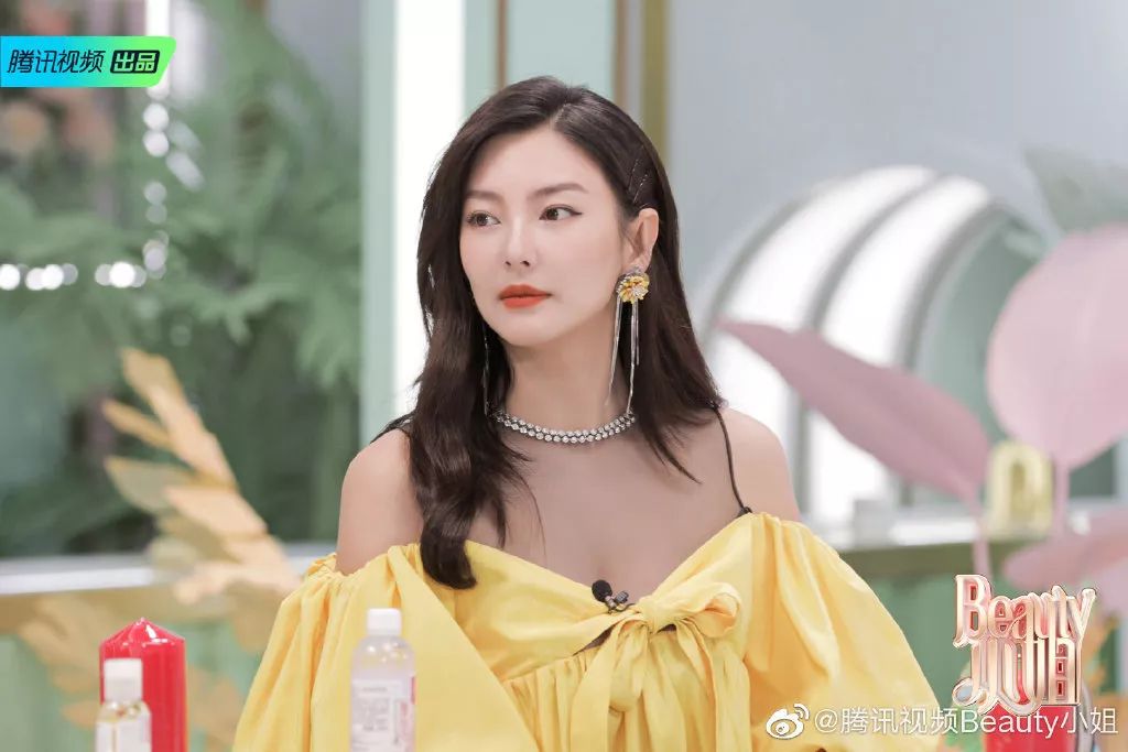 张雨绮猪蹄膏,张雨绮用猪蹄敷脸完整版