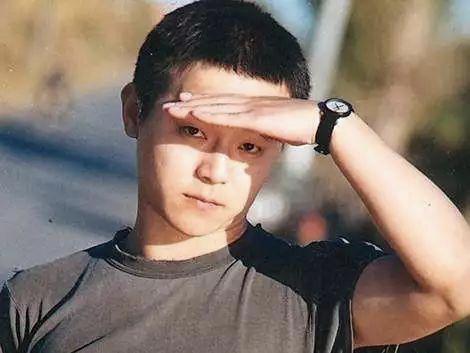 十首忘不掉的伤催人泪下经典老歌,怀旧经典老歌撕心裂肺的歌