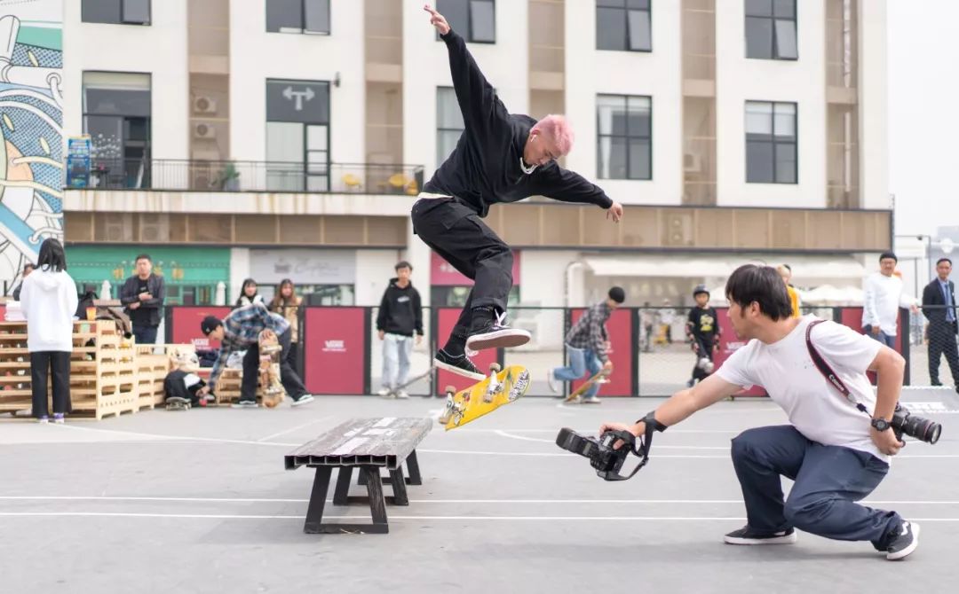 真·为滑板而生，传奇滑手SteveCaballero空降广州陪你重温与Vans经典的三十年