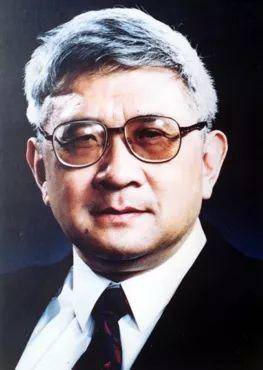 我们身边的楷模,榜样我们永远铭记