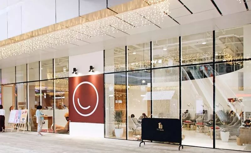 年度美妆渠道新玩家，祭出了哪些高阶装备让资本备受青睐