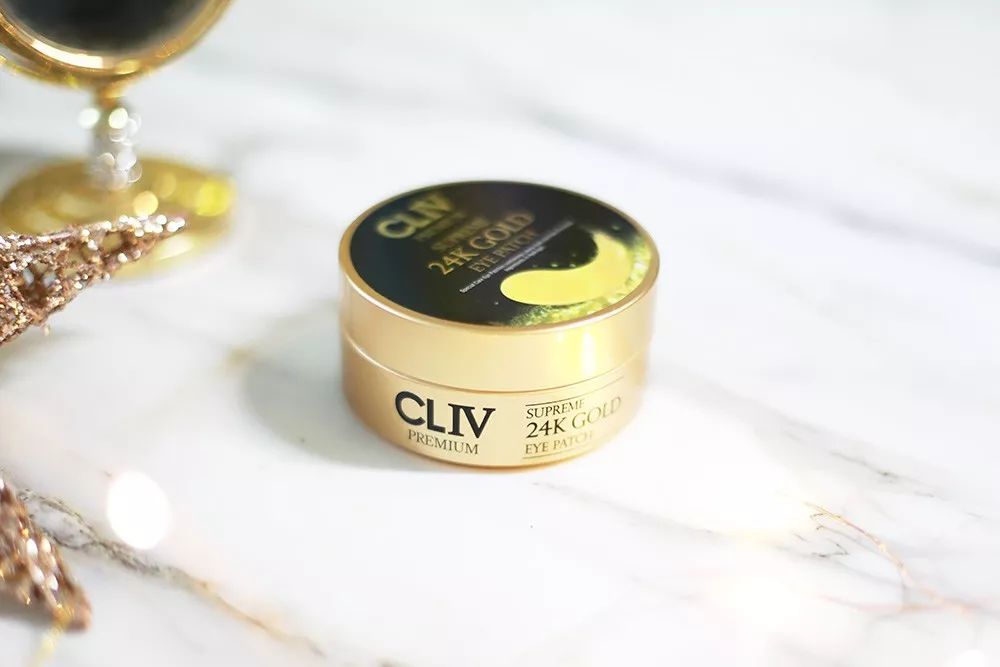 聊时尚|年末想要气场全开，你需要这些点“金”之笔