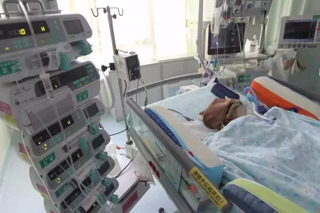 天降苹果砸中女婴后续赔偿,高空苹果砸中女婴案件后续