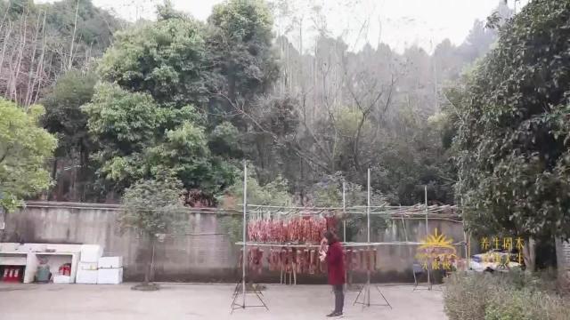 想要腌肉不发黄有什么办法,想要腊肉干得快应该怎么办