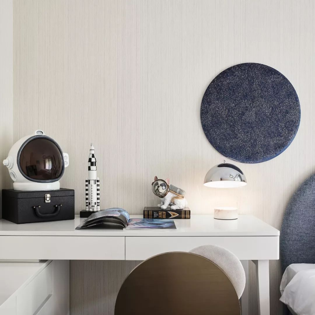 低调平实的叙事向度，于日常生活拾趣