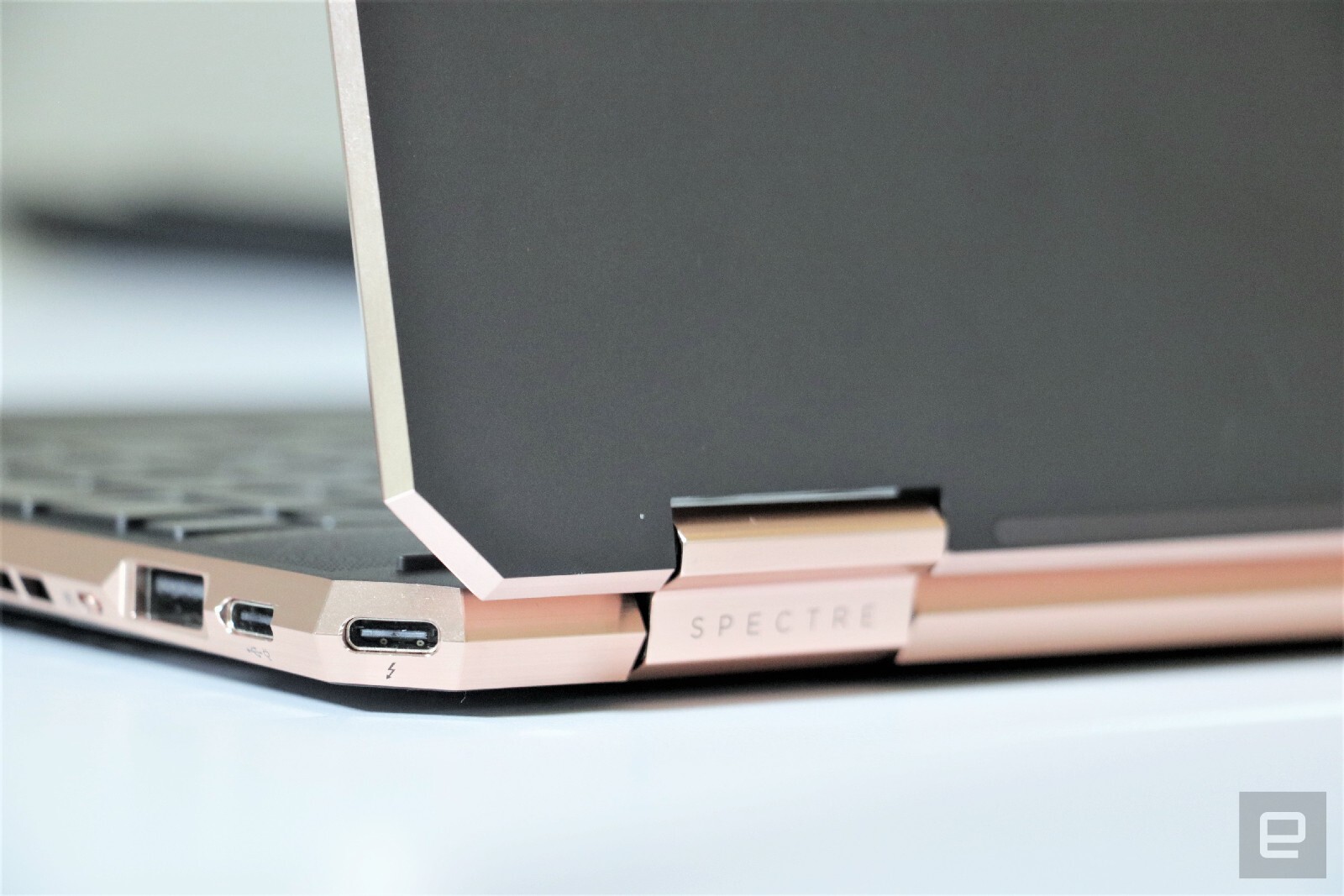 惠普高端轻薄本2020x360,ces2024惠普的新品