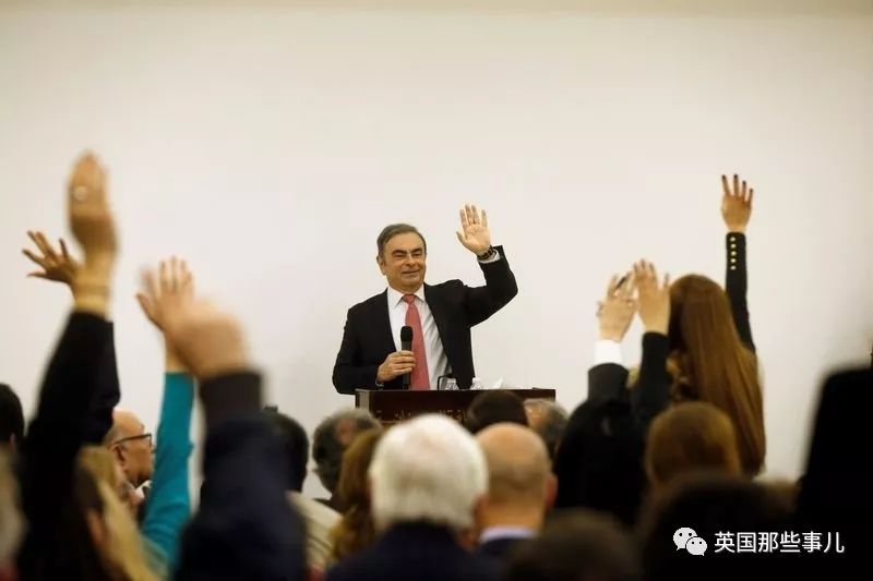 商界大佬“跨年大逃亡”终于被挖出幕后细节！还真就是谍战大片啊