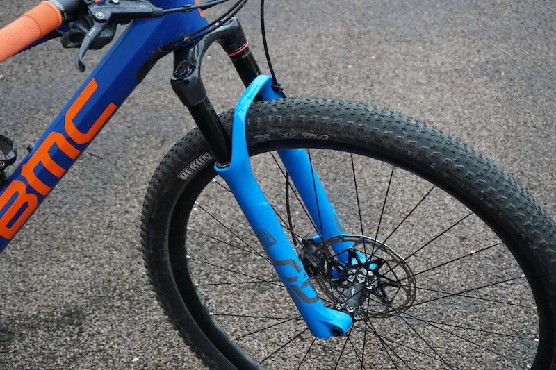 山地车升级前叉,入门级山地车如何升级前叉