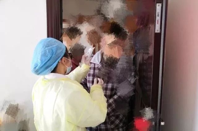 逢车必检逢车必究,逢车必检逢人必测视频