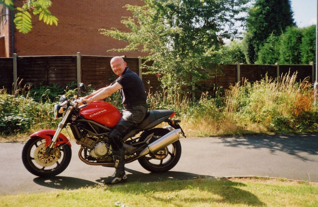 杜卡迪摩托车发展史简介,杜卡迪在摩托车界的地位如何