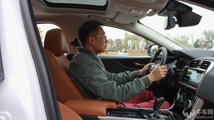 捷豹xel和宝马3系隔音哪个好,捷豹xel和宝马3系哪个操控好