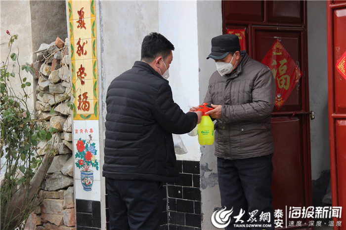 宁阳县鹤山镇：村支书变身“代购员”“跑腿”服务暖人心