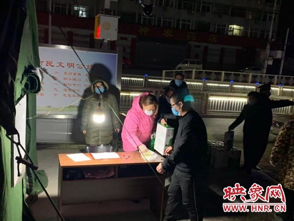 安心了！安阳市殷都区星海社区被隔离的46名群众期满“出关”