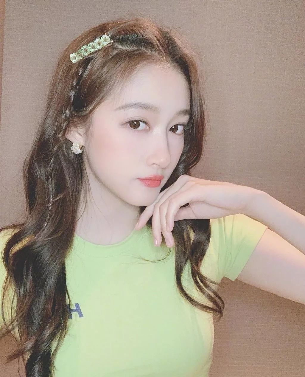 20岁女孩单眼皮眼妆教学,美少女简单眼睛画法