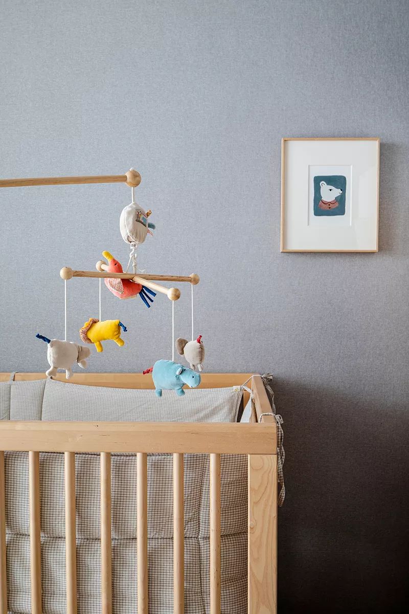 她以“潮汐”为灵感创造了一个家，将看似无形的爱说到尽兴