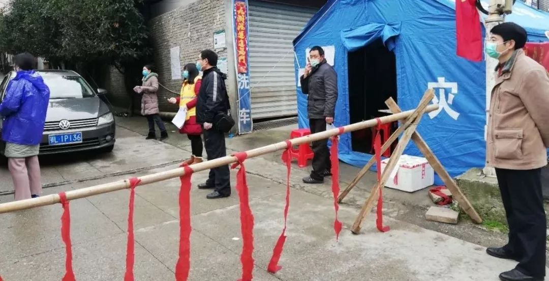 “我就是要出去！”看法官妙招说服各路“购物大妈”“取货大叔”丨直通湖北