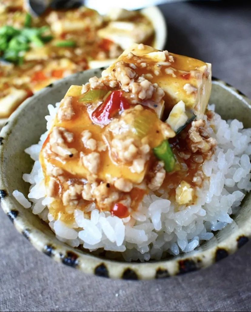 日常生活中的时尚博主,一个居家上班的博主