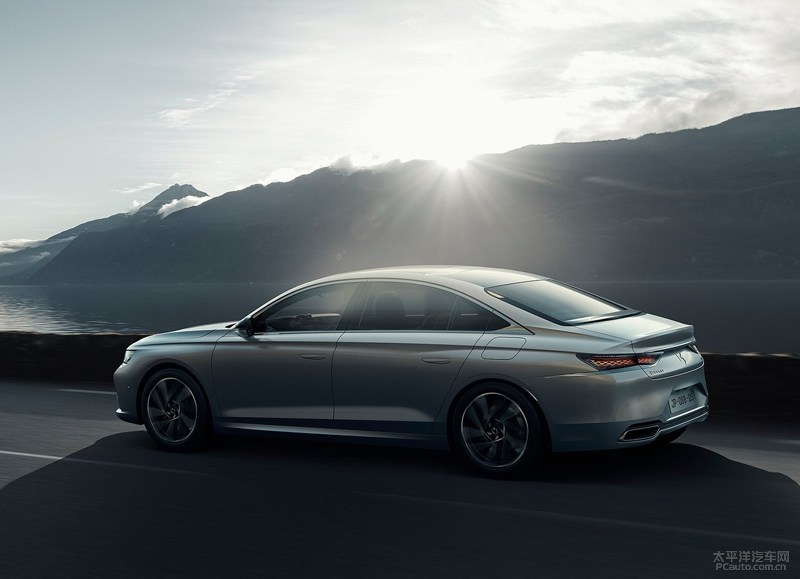 爱讲故事的法国男人DS9新车解析