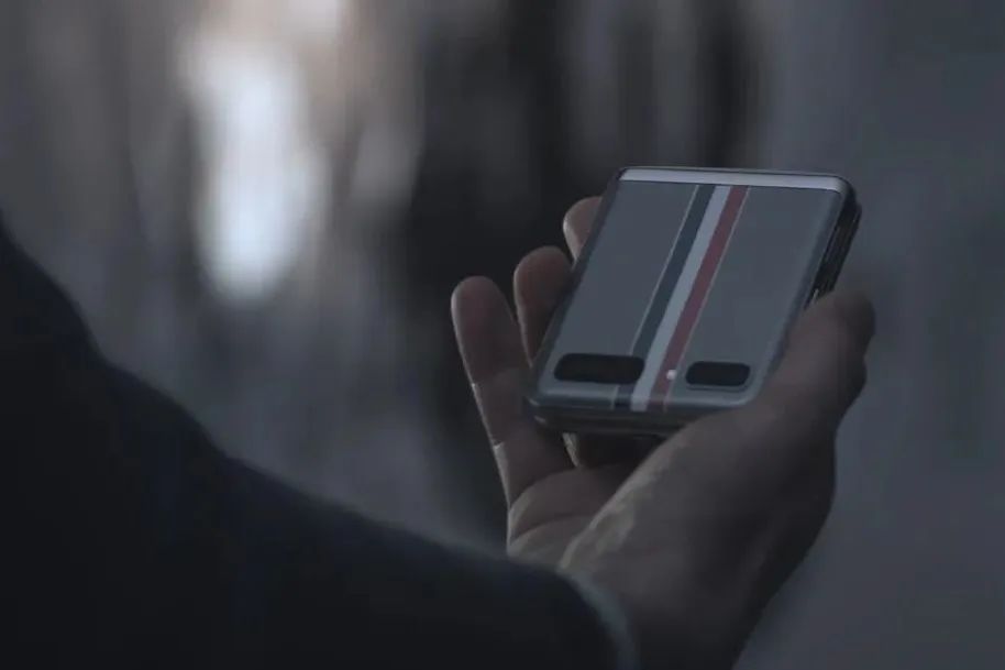 kfc联名鞋子,kfc炸鸡联名