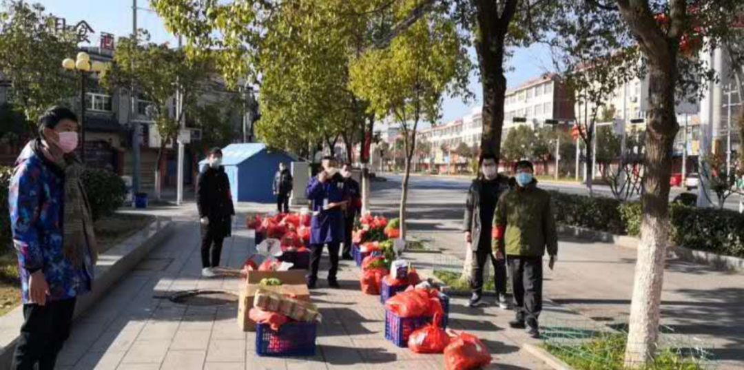 担当作为汇聚力量抗击疫情,爱心企业有担当捐赠物资助防控