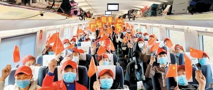 助力复工共同抗击疫情,驰援武汉抗疫医疗队出征