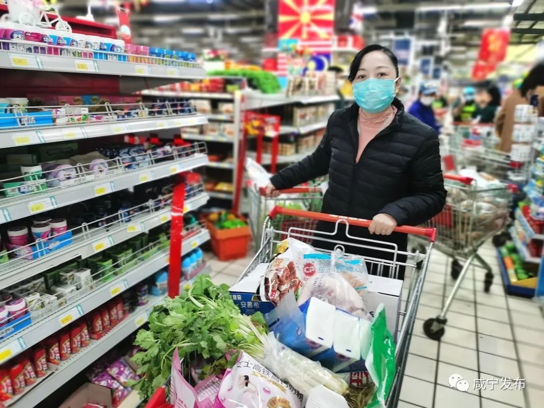 为了60多个小区的居民,咸宁这个超市110名员工太拼了