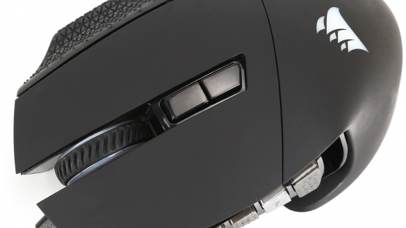 海盗船sabrergbpro游戏鼠标体验,海盗船rgb鼠标好用吗