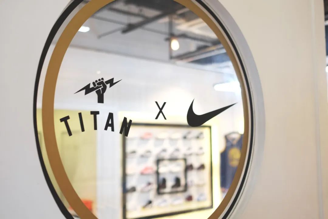 泡菲律宾火辣女孩、上身菲律宾牌子RHUDE是每一个潮人的幻想吧?