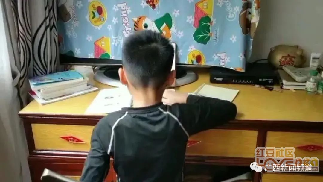 孩子直播打赏怎么把钱要回,孩子直播打赏在哪里起诉