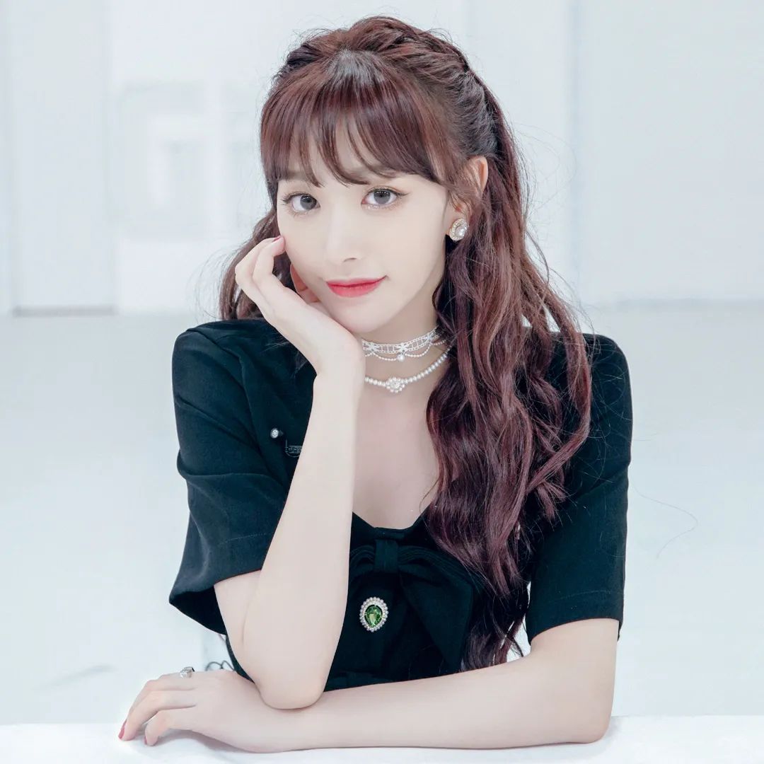 从￥159到￥108600|「婧」训练生的购物记录被我扒光