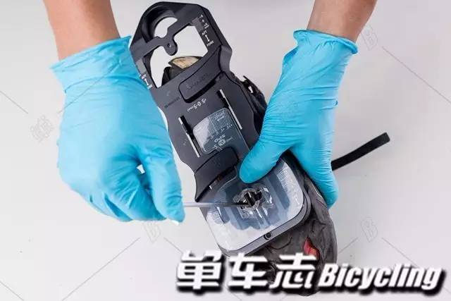 怎么样清洁鞋的表面,如何洗护鞋