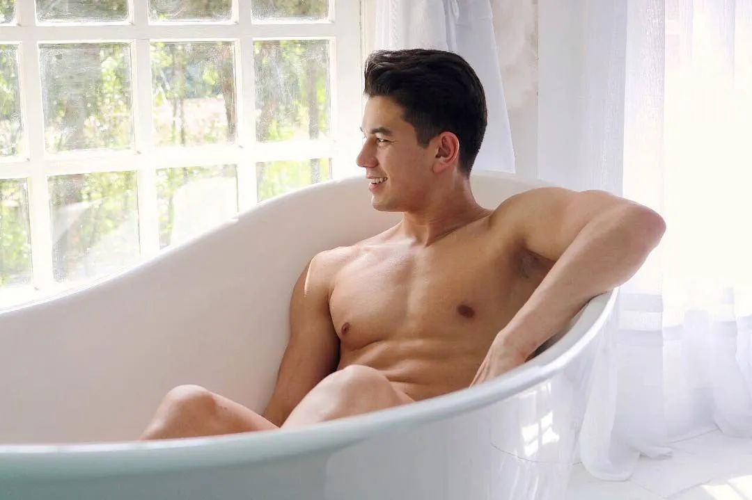 鍥涘窛鎴愰兘璇枃鑰佸笀,鎴愰兘璇枃鑰佸笀