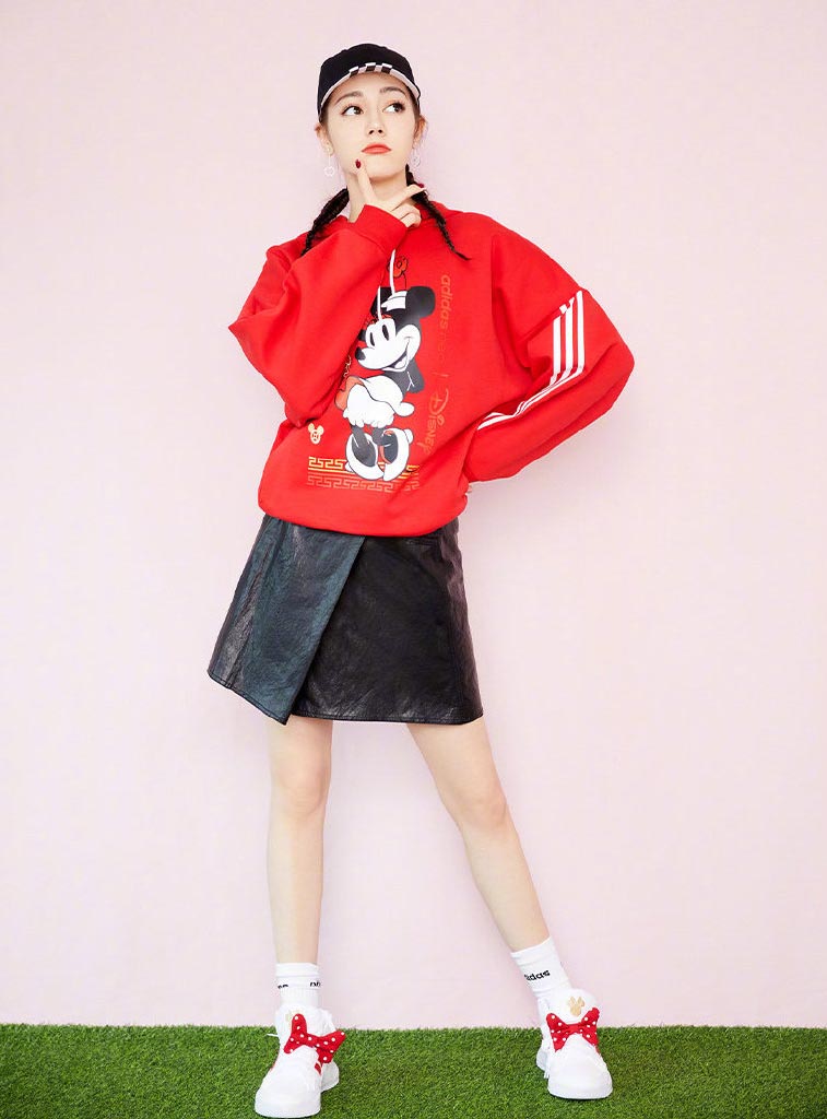 鹿晗上脚足球鞋,鹿晗创造营上脚dunk