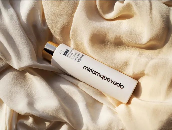 为什么戴上口罩会闷痘,为什么戴口罩就长痘