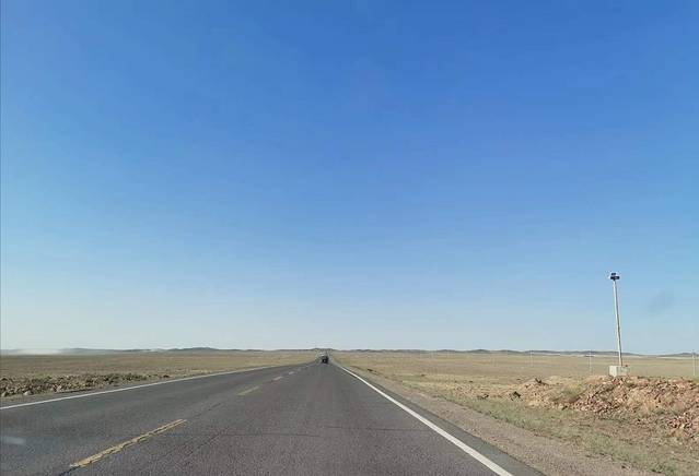 南北疆深度环线8日游,南北疆30天旅游攻略