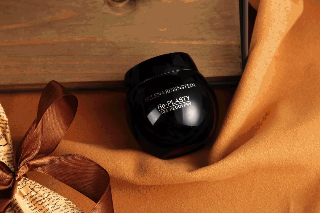 年薪百万的人都在干什么,月薪过万用什么护肤品