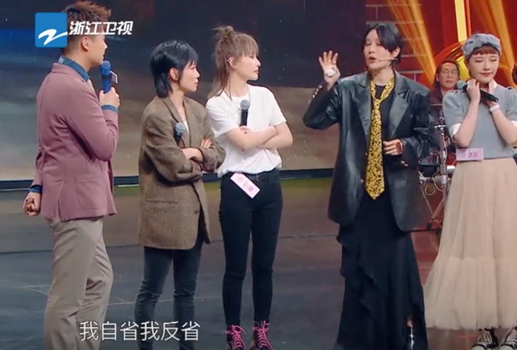 超女许飞尚雯婕王牌对王牌完整版,许飞超女拉票事件真改了吗