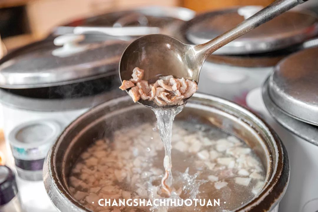 除了一碗米粉长沙人还怎么吃早餐,长沙人的早餐从吃第一碗粉开始