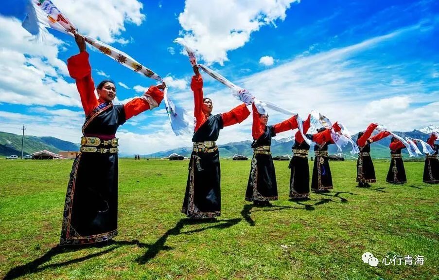 抗震救灾玉树,玉树不倒