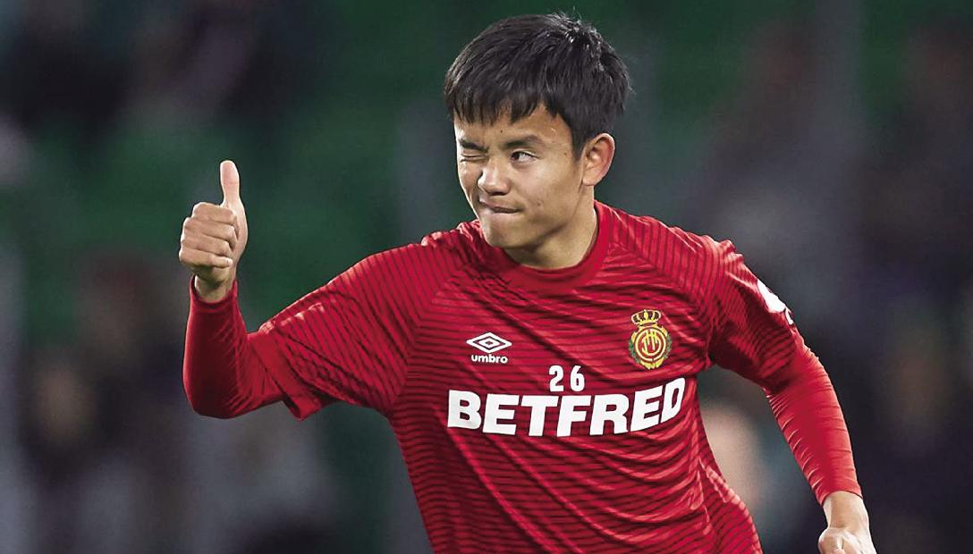 看梅西圆梦,看梅西绝杀皇马瓜帅疯狂庆祝