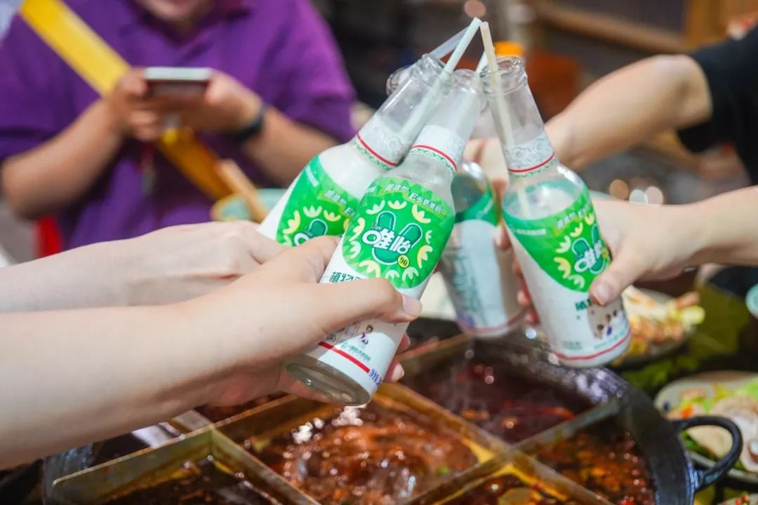 是我长大了，还是这些童年饮料不好喝了？15省家乡饮料报告